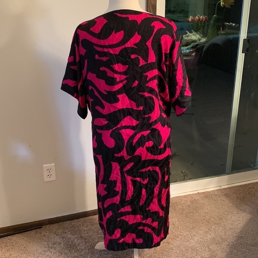 Nicole Bonwit Teller vintage midi silk dress, good condition, dark pink & black - Picture 2 of 4